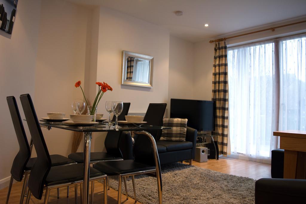 Parc Y Bryn Serviced Apartments Αμπερίστγουιθ Εξωτερικό φωτογραφία