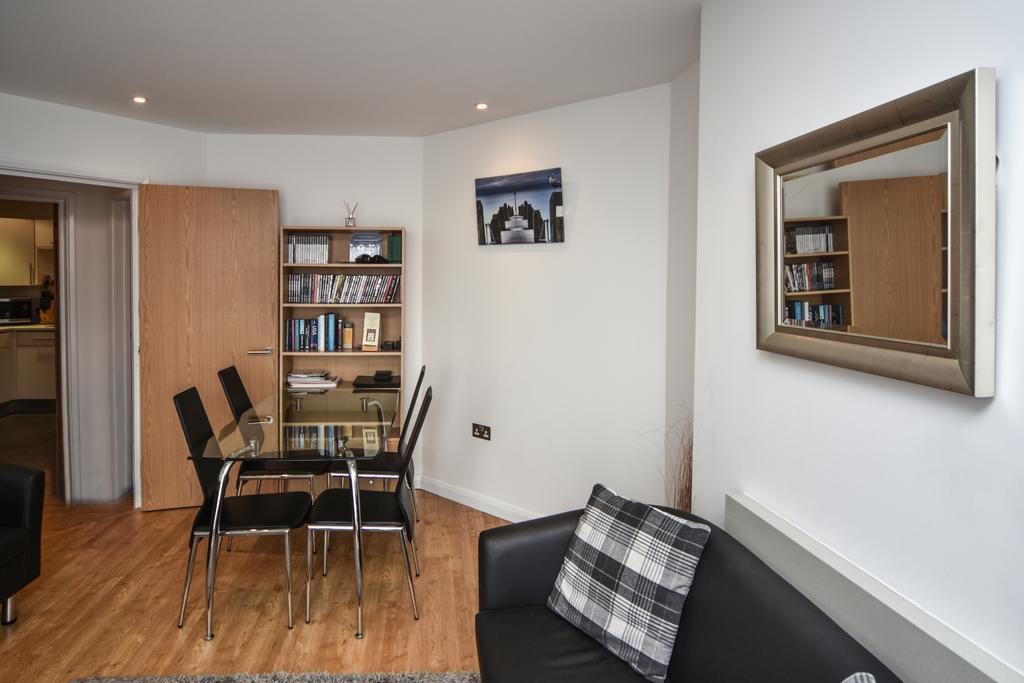 Parc Y Bryn Serviced Apartments Αμπερίστγουιθ Εξωτερικό φωτογραφία